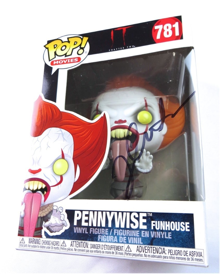 Jessica Chastain Signed Funko POP IT Chapter Two JSA Authenticated: Jessica Chastain Signed Funko POP IT Chapter Two JSA Authenticated This Funko POP! figure features Pennywise from IT Chapter Two, expertly autographed by actress Jessica Chastain. The signature is aut