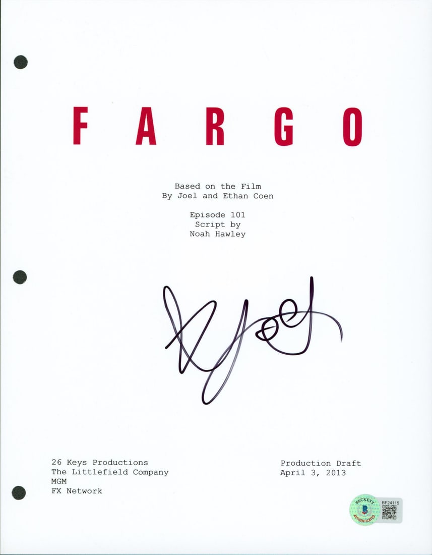 Joey King Signed Fargo Script Cover 8.5x11 Beckett Authenticated (1 of 3)