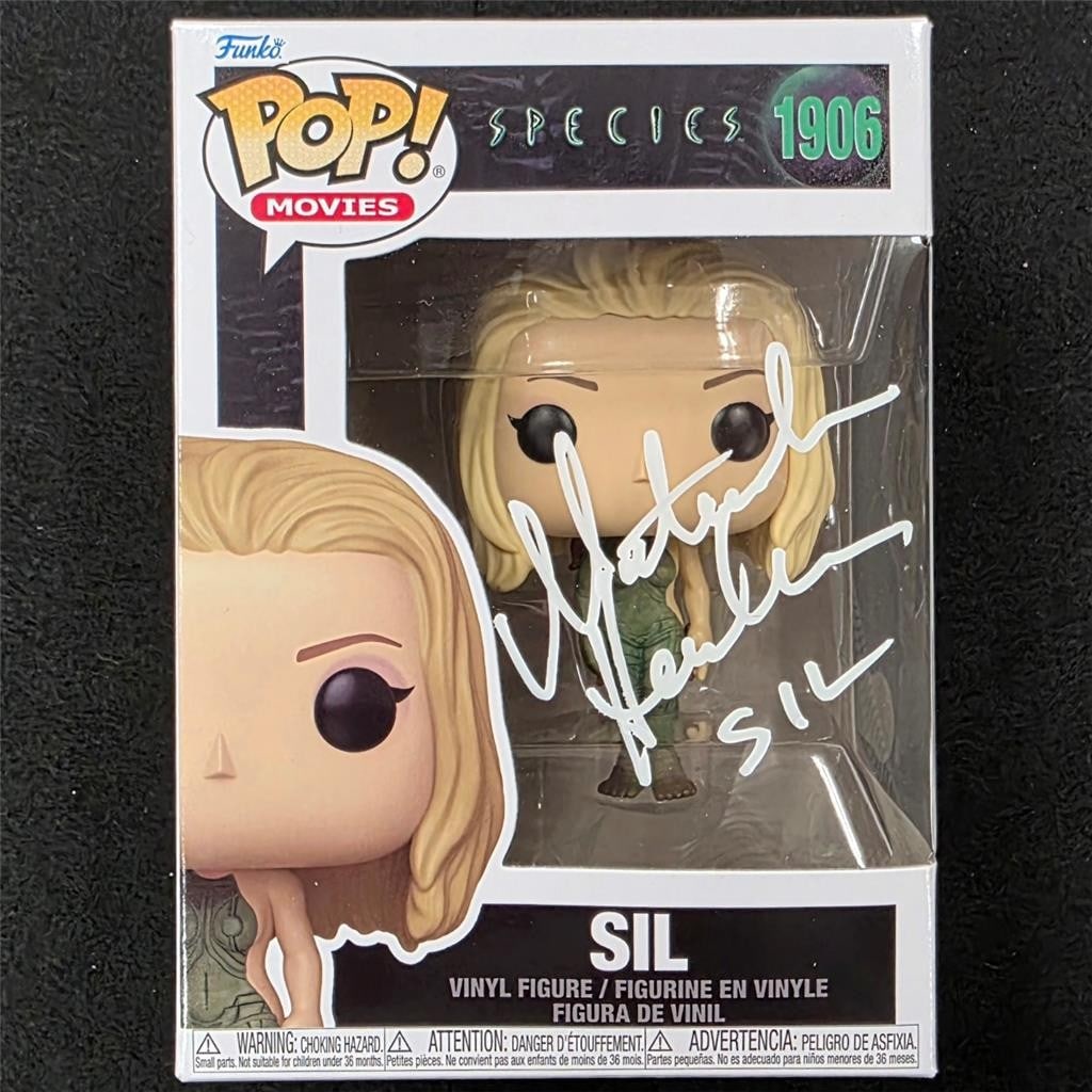 Funko Pop Species Sil autographed by Natasha Henstridge Beckett authenticated: Funko Pop Species Sil autographed by Natasha Henstridge Beckett authenticated This is an original Species "Sil" Funko Pop figure, autographed by Natasha Henstridge. The autograph has been authenticate