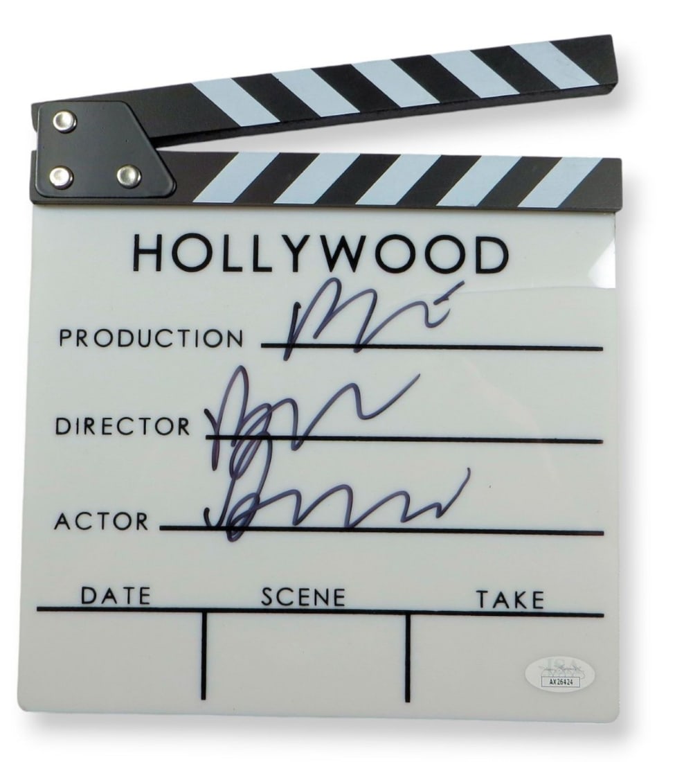 Benny Safdie Signed Movie Clapper JSA Authenticated Uncut Gems Good Time: Benny Safdie Signed Movie Clapper JSA Authenticated Uncut Gems Good Time This authentic movie clapper, signed by Benny Safdie, is a fantastic collectible for fans of his films, including "Uncut Gems" 