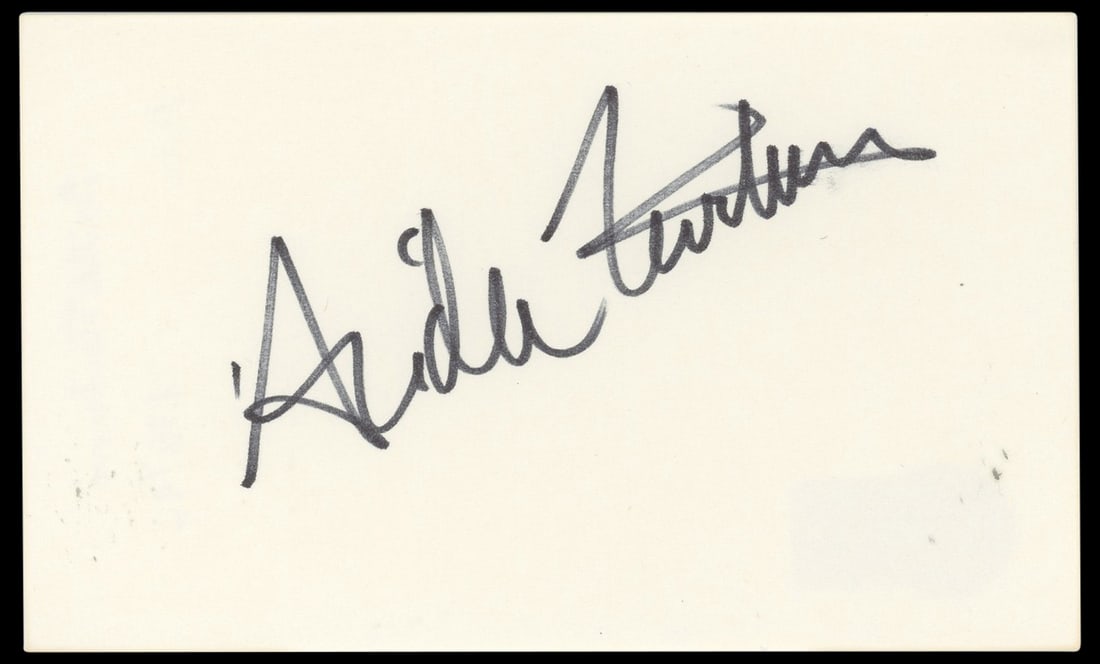 Aida Turturro Signed 3x5 Index Card Beckett Authenticated The Sopranos: Aida Turturro Signed 3x5 Index Card Beckett Authenticated The Sopranos This 3x5 index card has been personally signed by Aida Turturro from The Sopranos. The autograph is authenticated by Beckett Auth