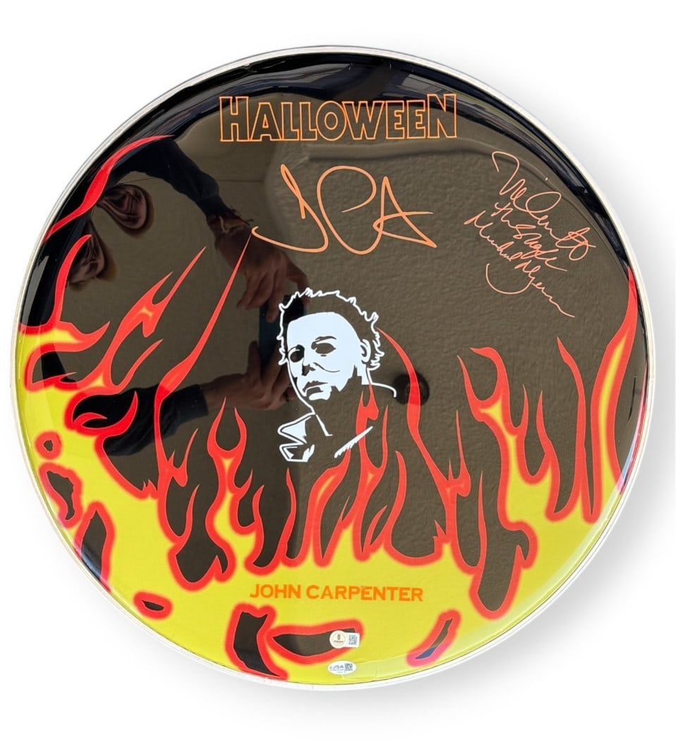 John Carpenter Nick Castle Signed Halloween Drumhead with Beckett JSA Authentication: John Carpenter Nick Castle Signed Halloween Drumhead with Beckett JSA Authentication This is a John Carpenter and Nick Castle signed Halloween drumhead, featuring inscriptions related to the iconic ch