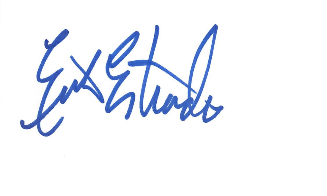 Erik Estrada Signed 3x5 Index Card Beckett Authenticated CHiPS Autograph: Erik Estrada Signed 3x5 Index Card Beckett Authenticated CHiPS Autograph This 3x5 index card has been personally signed by Erik Estrada, known for his role in CHiPS. The autograph has been authenticat