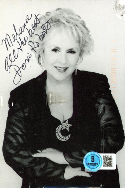 Doris Roberts Signed Postcard 'Melanie All The Best' BAS Authenticated (1 of 2)
