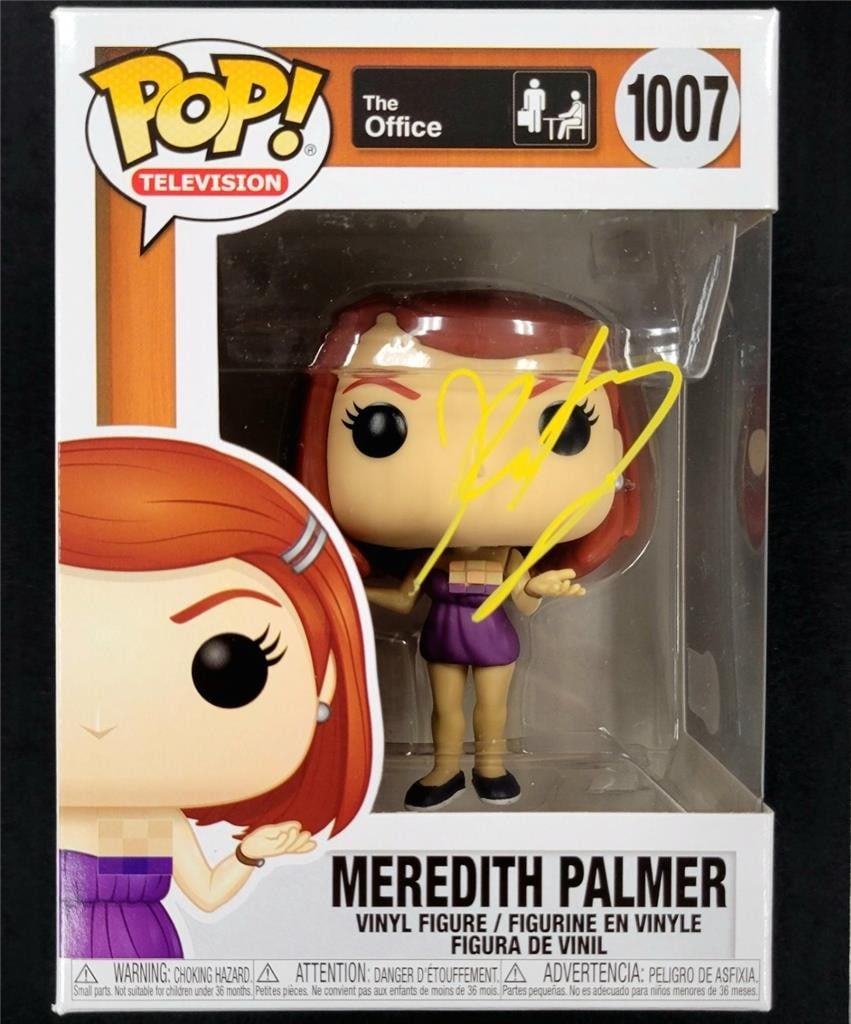 Kate Flannery Signed Meredith Funko Pop 1007 The Office Beckett Authenticated: Kate Flannery Signed Meredith Funko Pop 1007 The Office Beckett Authenticated This is an original Funko Pop! figure of Meredith from the iconic show The Office, signed by Kate Flannery. The autograph 