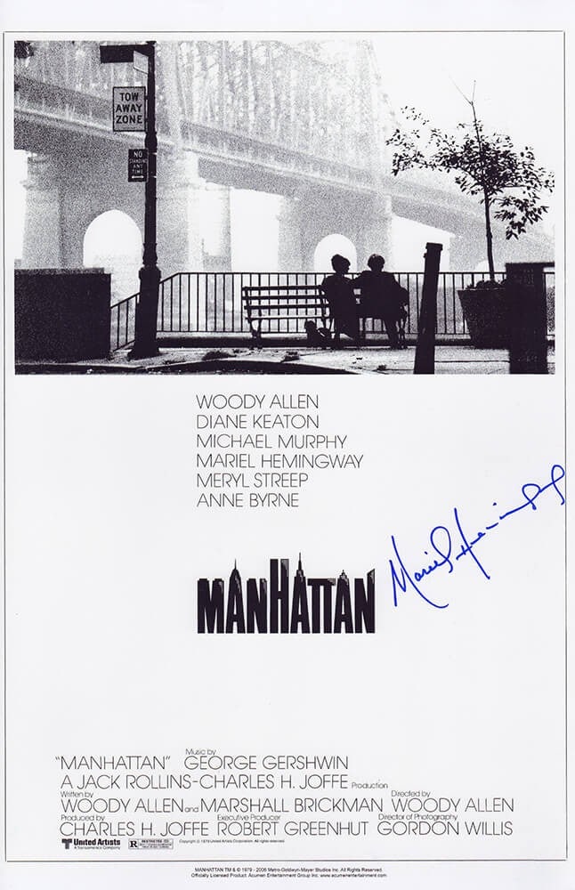 Mariel Hemingway Signed Manhattan 11x17 Movie Poster with COA: Mariel Hemingway Signed Manhattan 11x17 Movie Poster with COA This is an original Mariel Hemingway signed Manhattan classic movie poster, measuring 11x17 inches. The poster has been authenticated with