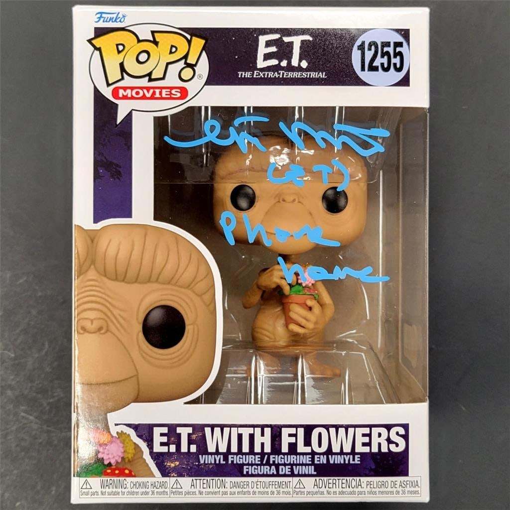Funko Pop E.T. Flowers Figure Signed by Matthew De Meritt Beckett Authenticated: Funko Pop E.T. Flowers Figure Signed by Matthew De Meritt Beckett Authenticated This is an original "Phone Home" E.T. Flowers Funko Pop figure, hand-signed by Matthew De Meritt. The autograph has been