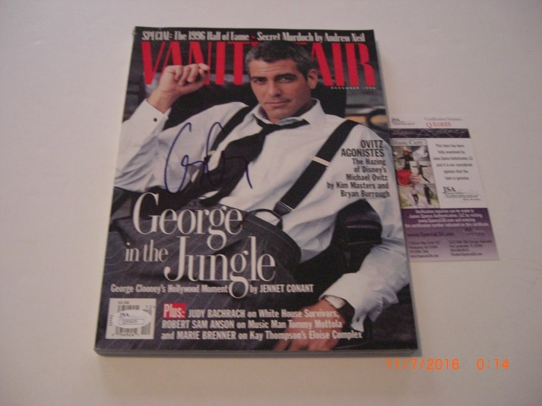 Signed Vanity Fair Magazine with George Clooney JSA COA Authentication (1 of 1)