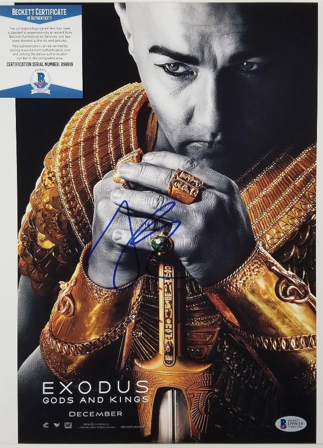 Exodus Gods and Kings 11x17 Poster Signed by Joel Edgerton with Beckett COA: Exodus Gods and Kings 11x17 Poster Signed by Joel Edgerton with Beckett COA This is an original 11x17 poster from the film 'Exodus: Gods and Kings' signed by Joel Edgerton. The item comes with a Becke
