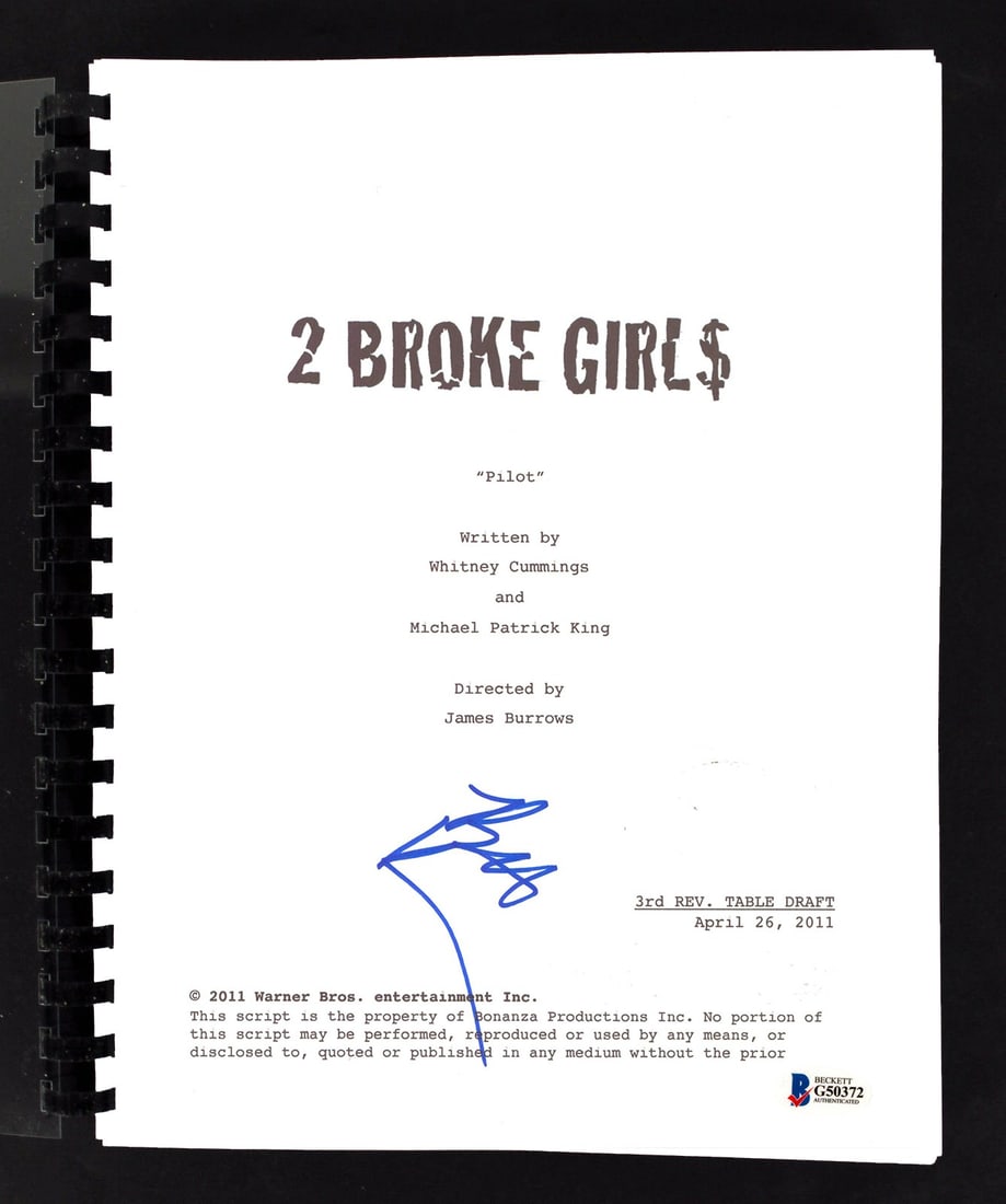 Beth Behrs Signed 2 Broke Girls Pilot Script Beckett Authenticated (1 of 3)