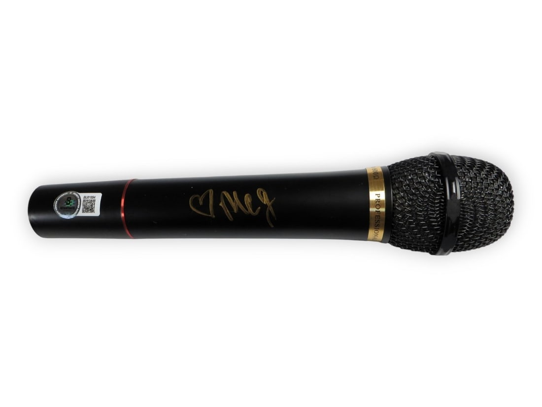 Megan Stalter Autographed Microphone Beckett Authenticated (1 of 3)