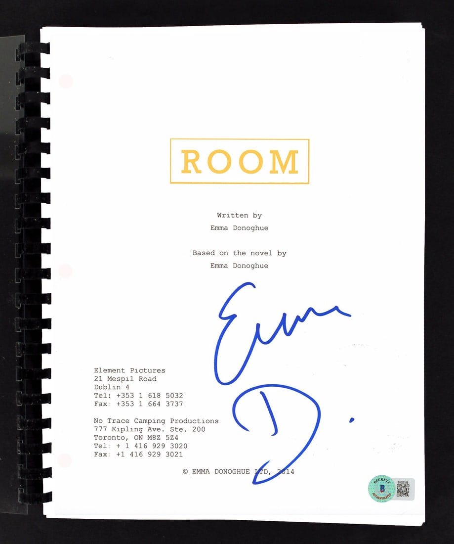 Emma Donoghue signed Room replica script Beckett authenticated (1 of 3)