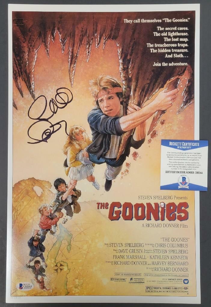 Richard Donner Autographed The Goonies 11x17 Poster Beckett Authenticated (1 of 1)