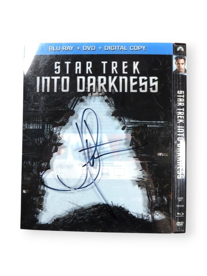 Star Trek Into Darkness Signed Blu-ray Slipcover Authenticated by JSA: Star Trek Into Darkness Signed Blu-ray Slipcover Authenticated by JSA This is a Blu-ray slipcover for "Star Trek Into Darkness" autographed by J.J. Abrams. The autograph has been authenticated by Jame