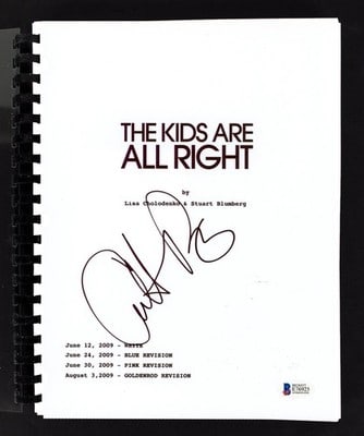 Annette Bening signed replica script The Kids Are All Right BAS COA: Annette Bening signed replica script The Kids Are All Right BAS COA This replica movie script for "The Kids Are All Right" has been personally signed by Annette Bening. It includes a certificate of au