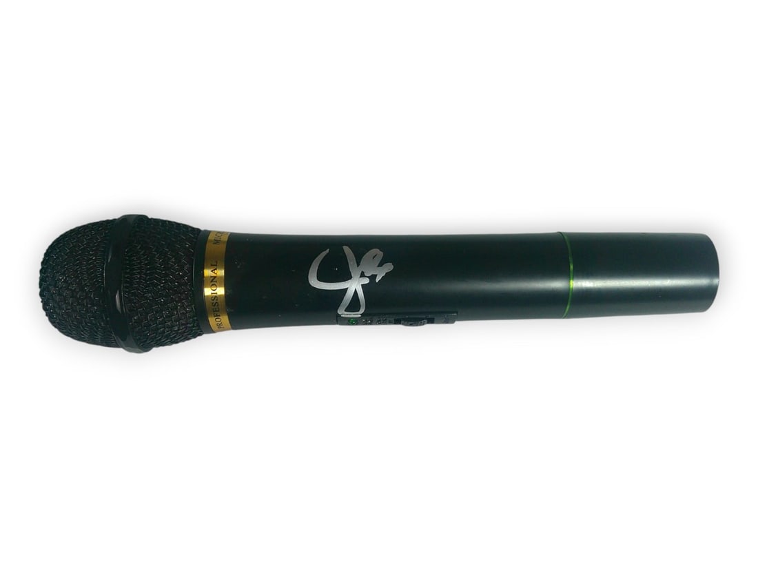 Microphone Hand Signed by Jim Gaffigan Beckett Authenticated: Microphone Hand Signed by Jim Gaffigan Beckett Authenticated This pre-owned microphone has been personally autographed by stand-up legend Jim Gaffigan. The authenticity of the signature is verified by