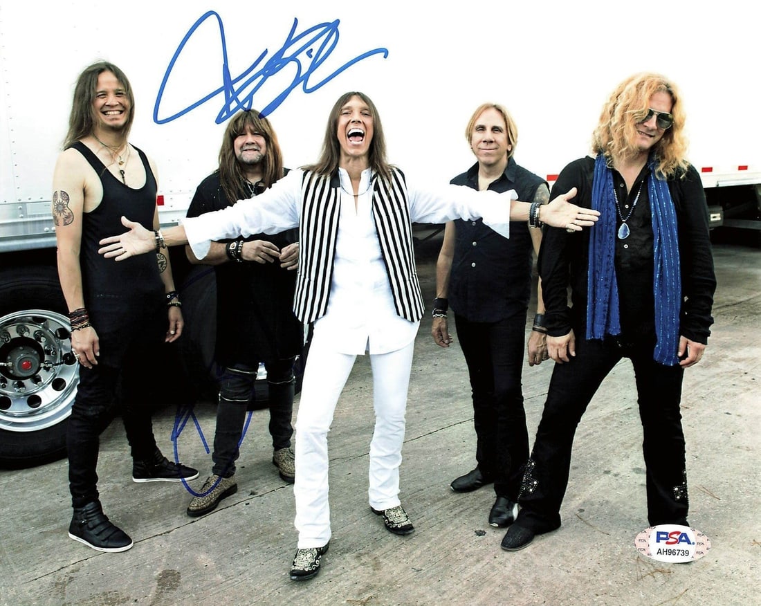 Jeff Keith Autographed 8x10 Photo PSA/DNA Authenticated: Jeff Keith Autographed 8x10 Photo PSA/DNA Authenticated This is a professionally printed 8x10 photograph autographed by Jeff Keith, a testament to his legacy. The signature has been authenticated by P