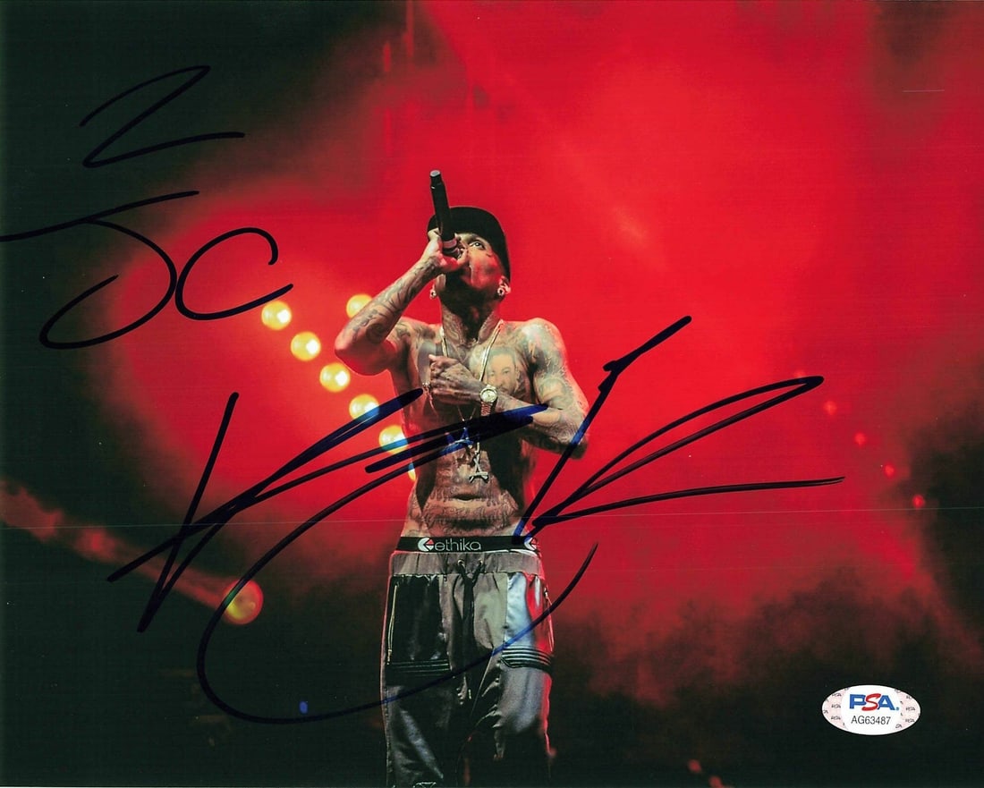 Kid Ink Autographed 8x10 Photo with PSA/DNA Authentication: Kid Ink Autographed 8x10 Photo with PSA/DNA Authentication This is a professionally printed 8x10 photograph autographed by Kid Ink. The photo is an original item from the United States, and the autogr