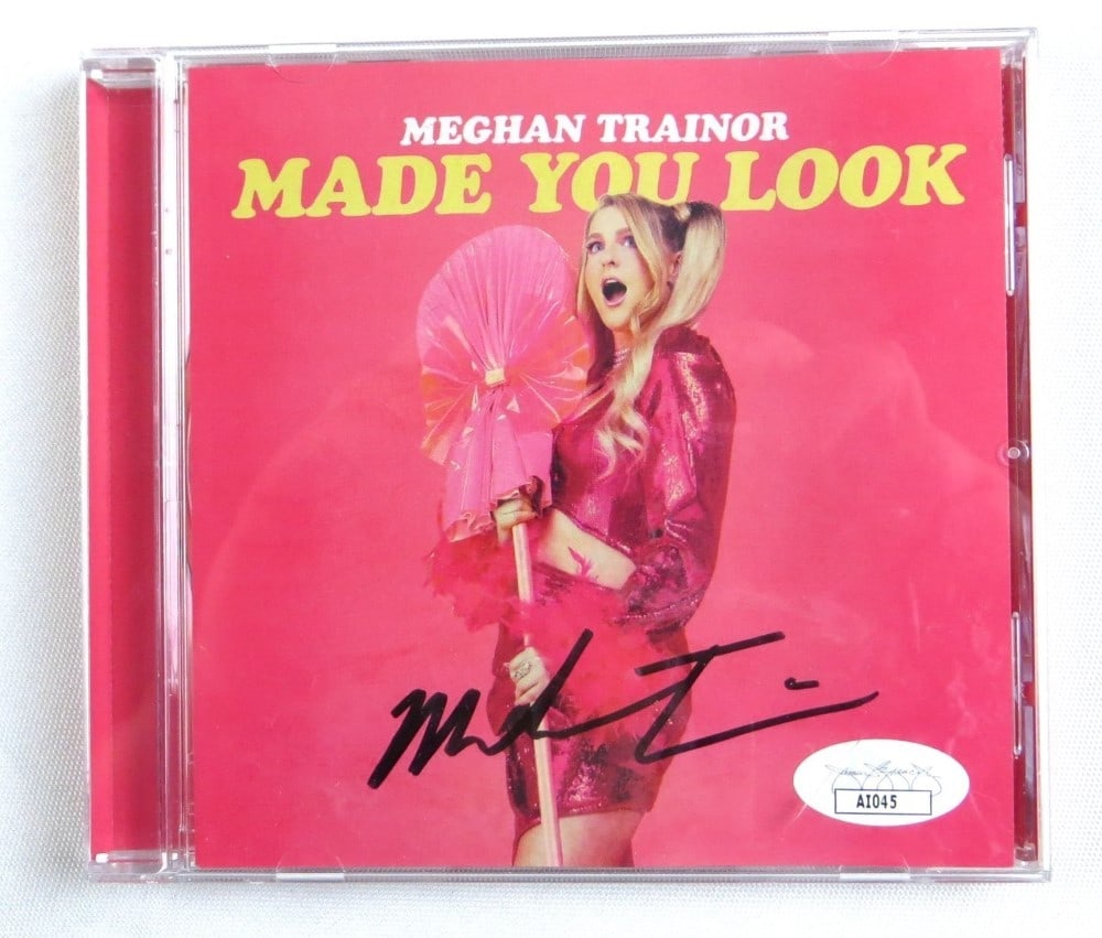 Meghan Trainor Autographed CD Booklet Made You Look JSA Certified: Meghan Trainor Autographed CD Booklet Made You Look JSA Certified This original autographed CD booklet by Meghan Trainor features her signature, authenticated by James Spence Authentication (JSA). The