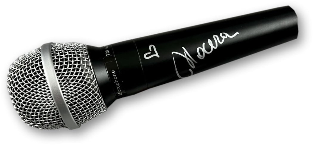 Nocera Autographed Microphone Summertime JSA Certified: Nocera Autographed Microphone Summertime JSA Certified This is an original Nocera signed and autographed microphone, featuring a celebrated performance of "Summertime." The item has been authenticated