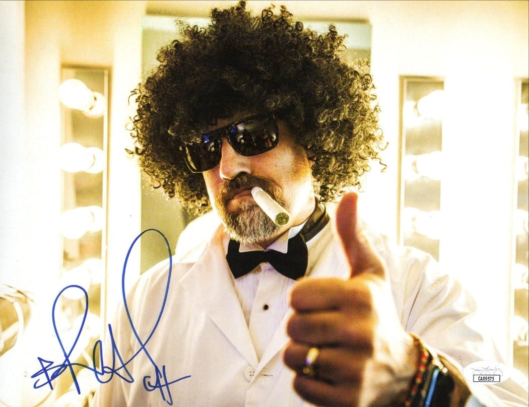 Autographed 8.5x11 Photo of B-Real Cypress Hill JSA Authenticated: Autographed 8.5x11 Photo of B-Real Cypress Hill JSA Authenticated This is an original 8.5 x 11 inch photo autographed by B-Real of Cypress Hill. The signature has been authenticated by James Spence Au