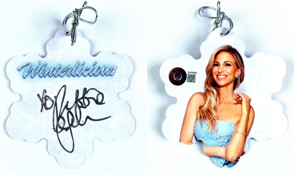 Debbie Gibson Signed Christmas Ornament Authenticated by Beckett (1 of 2)