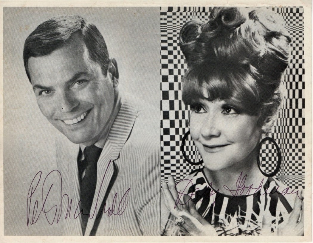 Peter Marshall Dody Goodman Signed Playbill Beckett Authenticated (1 of 3)