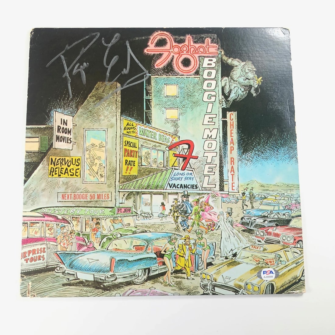 Roger Earl Autographed Boogie Motel Vinyl Cover PSA/DNA Foghat: Roger Earl Autographed Boogie Motel Vinyl Cover PSA/DNA Foghat This is an original Boogie Motel vinyl cover autographed by Roger Earl, the drummer of the legendary rock band Foghat. The autograph has 