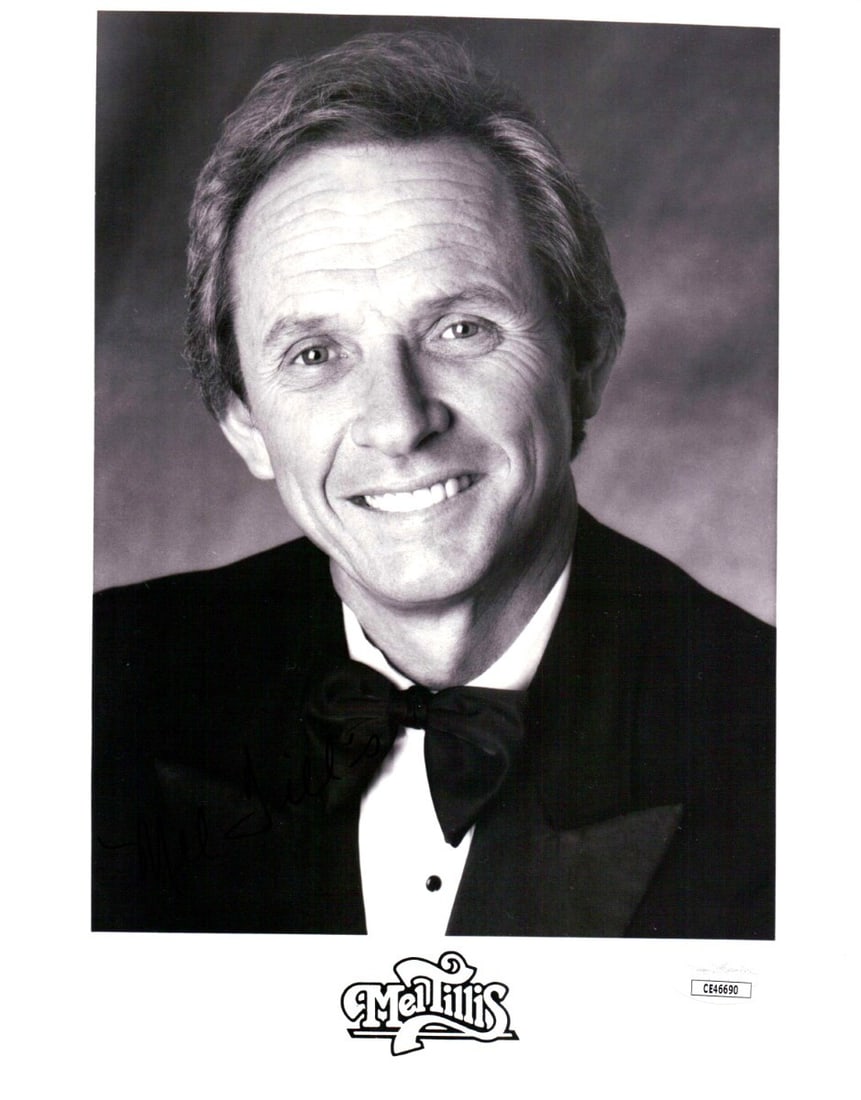 Mel Tillis Autographed 8x10 Photo Country Music Legend JSA Certified: Mel Tillis Autographed 8x10 Photo Country Music Legend JSA Certified This item features an 8X10 photo of country legend Mel Tillis, personally autographed for fans and collectors. The photograph comes