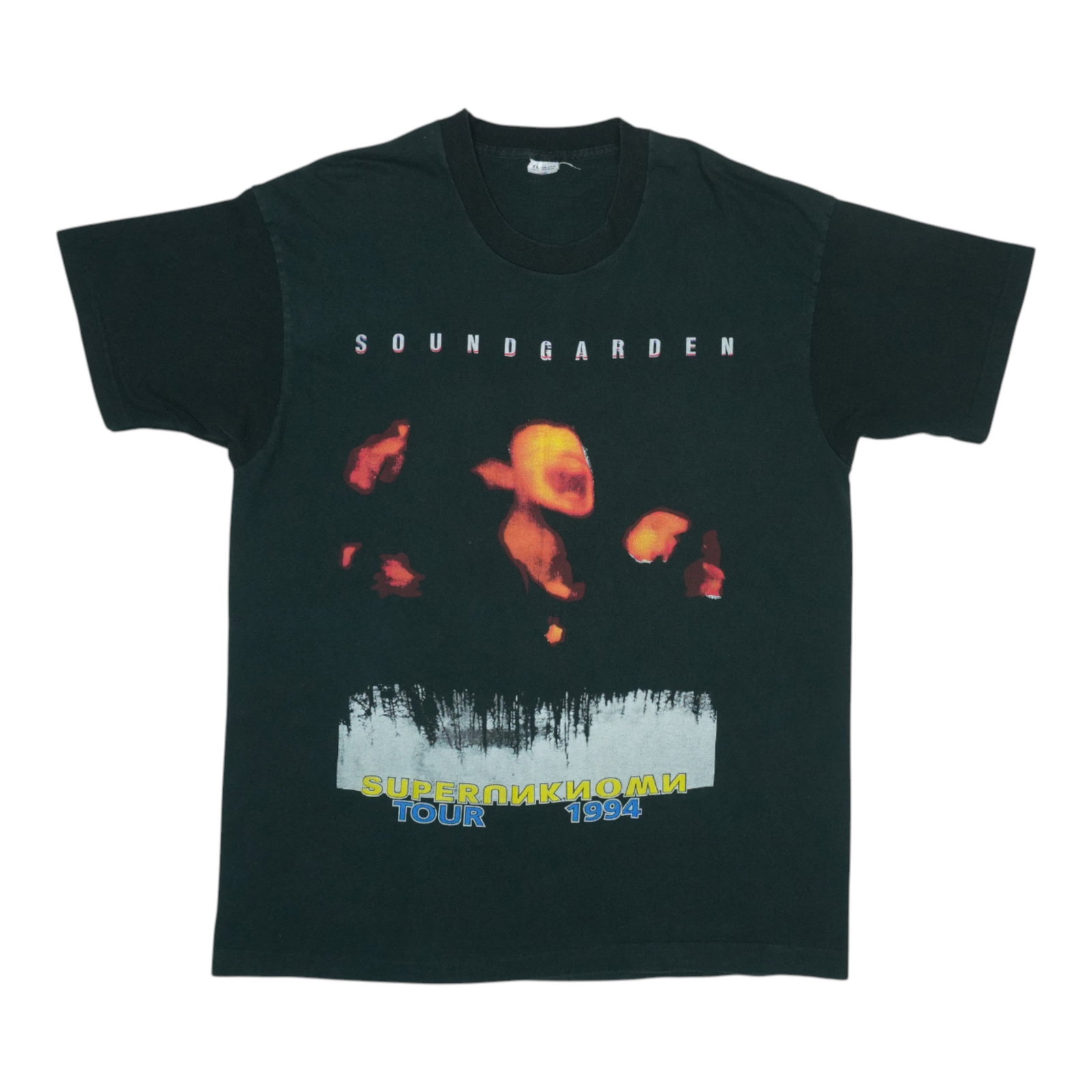 Vintage 1994 Superunknown Tour T-Shirt by Soundgarden Black Cotton XL: Vintage 1994 Superunknown Tour T-Shirt by Soundgarden Black Cotton XL This is an original vintage 1994 Soundgarden Superunknown Tour shirt featuring both front and back graphics. It is a true vintage 