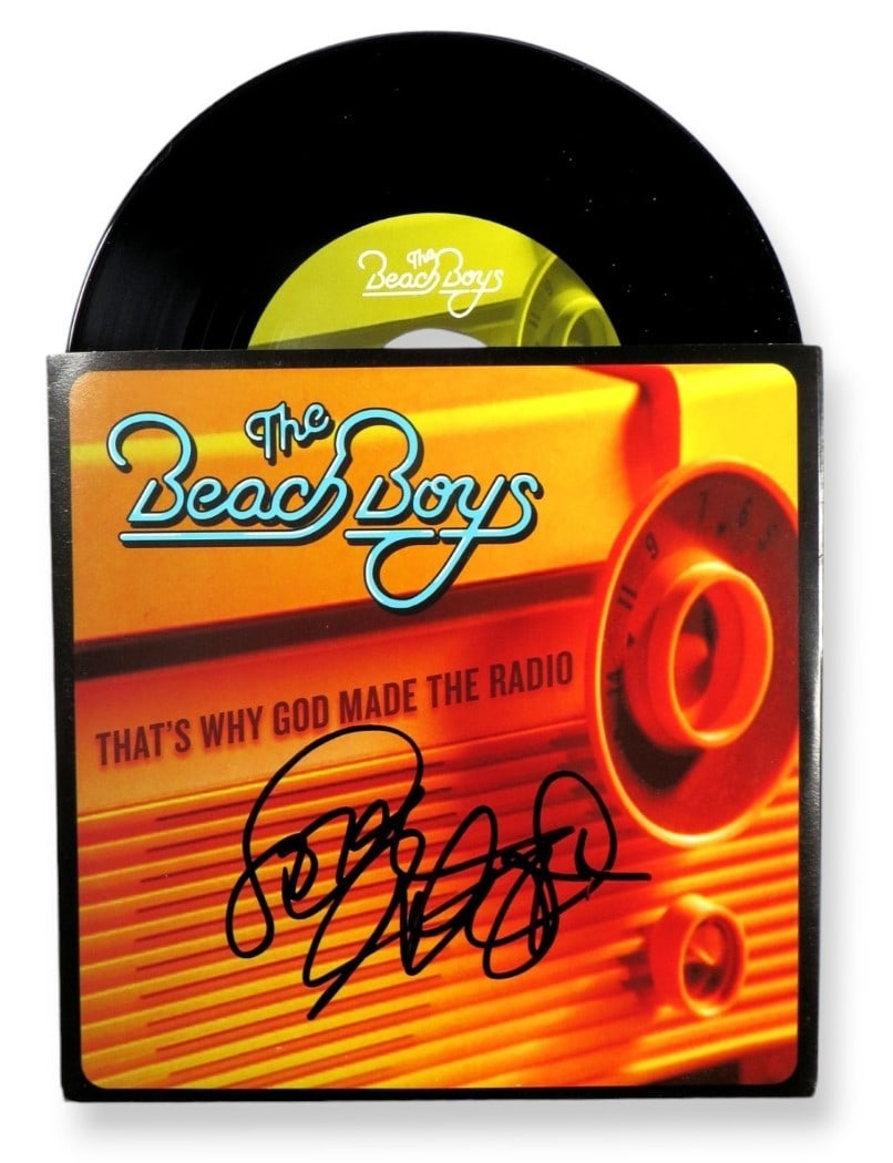 Mike Love Signed 45 Record Sleeve The Beach Boys Beckett Authenticated (1 of 3)