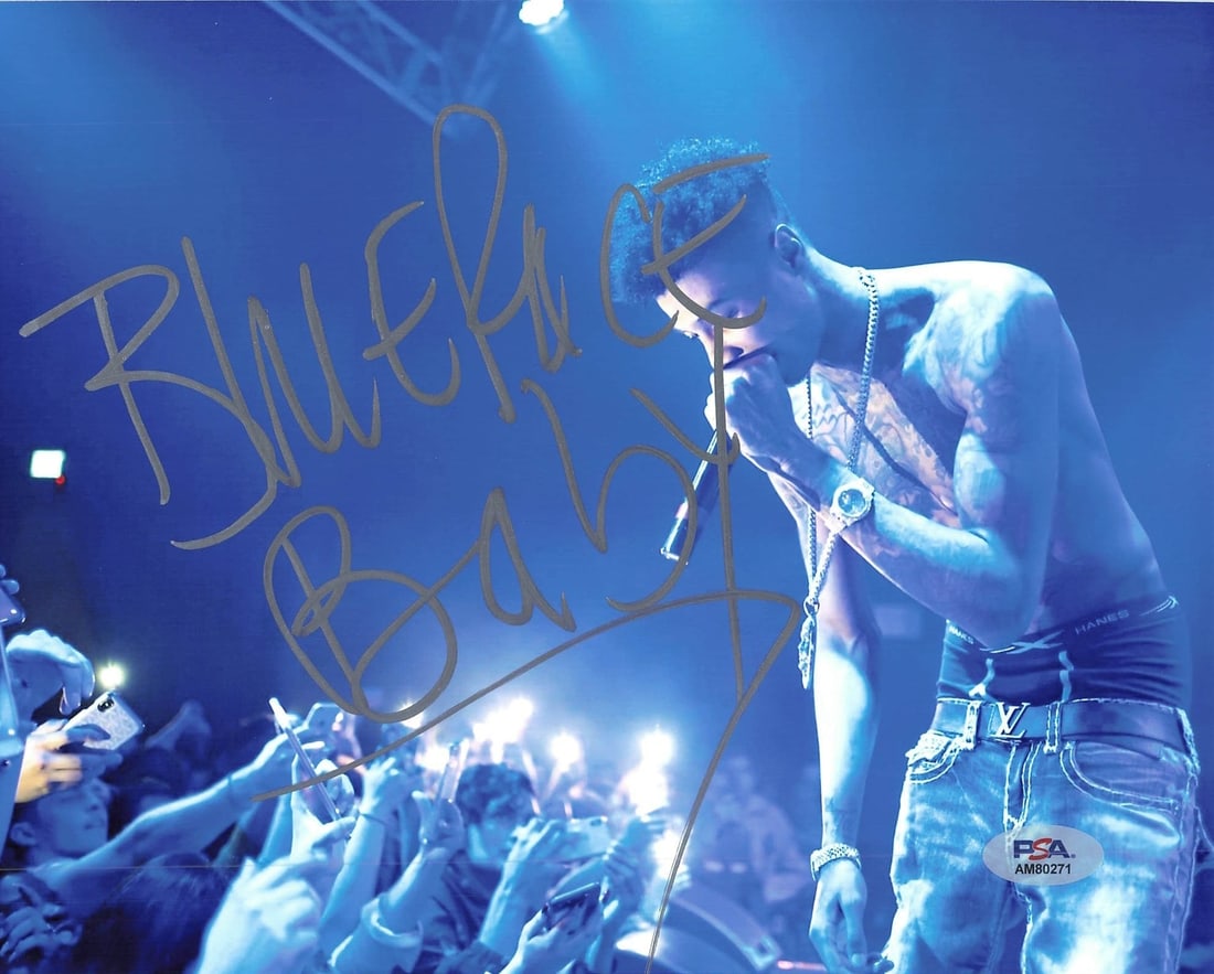 Blueface Autographed 8x10 Photo PSA/DNA Certified Original: Blueface Autographed 8x10 Photo PSA/DNA Certified Original This is an original 8x10 photograph featuring the rapper Blueface, which has been professionally printed and autographed. The signature has b