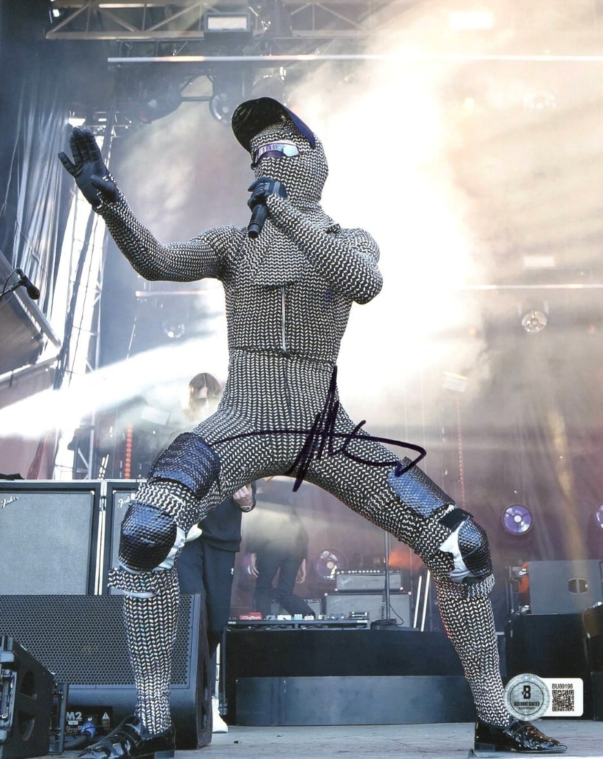 Matt Shultz Autographed 8X10 Photo Cage the Elephant Beckett Authenticated (1 of 2)