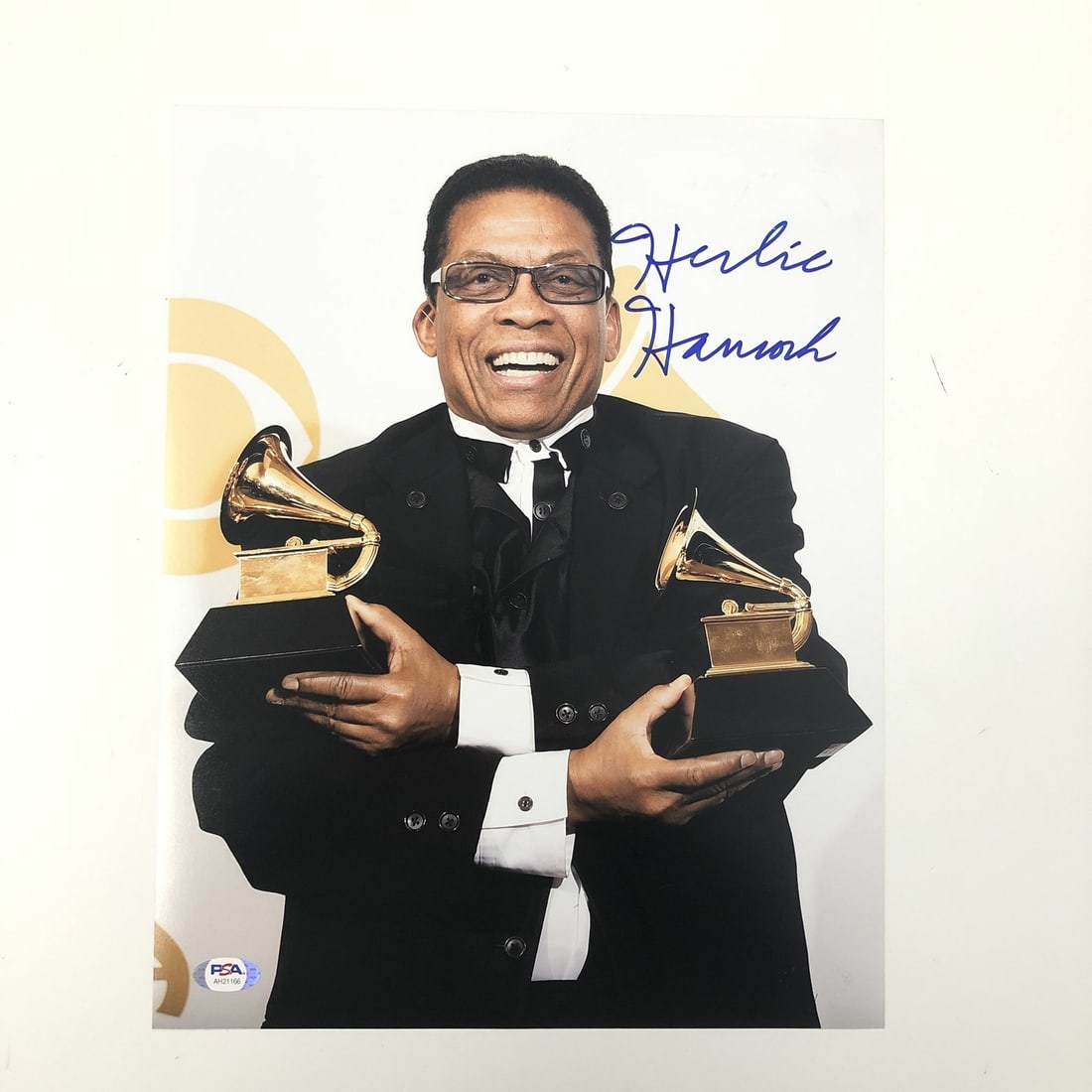 PSA DNA Herbie Hancock autographed 11x14 photograph: PSA DNA Herbie Hancock autographed 11x14 photograph This is an original 11x14 photograph autographed by Herbie Hancock. The photo is from the United States and is in pre-owned condition. The autograph