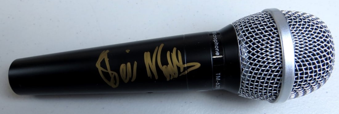 Microphone Signed by Bill Medley with JSA Authentication: Microphone Signed by Bill Medley with JSA Authentication This is an original microphone autographed by Bill Medley of The Righteous Brothers. The signature has been authenticated by James Spence Authe