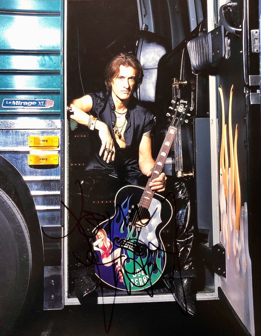 Joe Perry Signed 11x14 Photo Guaranteed Authentic Aerosmith (1 of 1)
