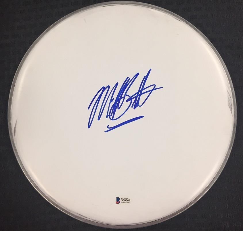 Michael Bolton Signed Drumhead with Beckett BAS Authentication (1 of 2)
