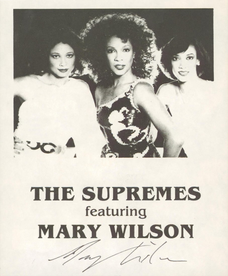 Mary Wilson Autographed 5.5x7 Photo Signed by Singer BAS Authenticated: Mary Wilson Autographed 5.5x7 Photo Signed by Singer BAS Authenticated This is an authentic 5.5x7 photograph personally signed by Mary Wilson of the renowned group, Singer. The photograph comes with a