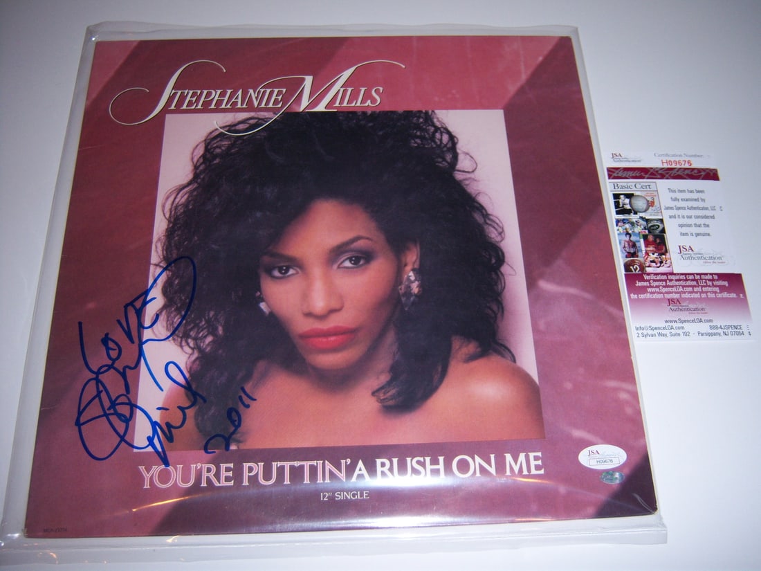 Stephanie Mills Signed Your Puttin a Rush on Me LP Record Album with JSA COA: Stephanie Mills Signed Your Puttin a Rush on Me LP Record Album with JSA COA This is an original LP record album titled "Your Puttin' A Rush On Me" by Stephanie Mills, personally signed. The album ori