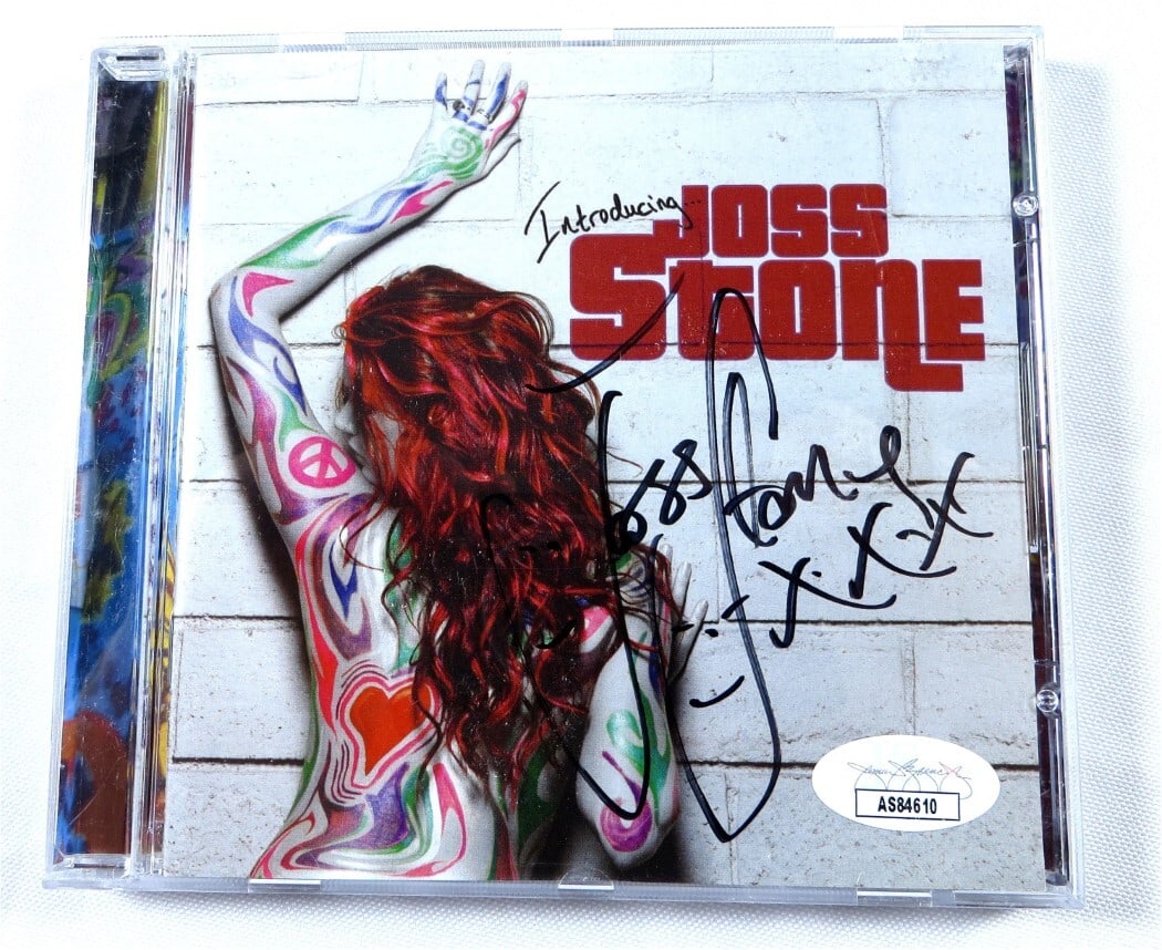 Joss Stone Signed CD Booklet Introducing Authenticated by JSA: Joss Stone Signed CD Booklet Introducing Authenticated by JSA This Joss Stone autographed CD booklet features her album "Introducing..." and is authenticated by James Spence Authentication (JSA). It i