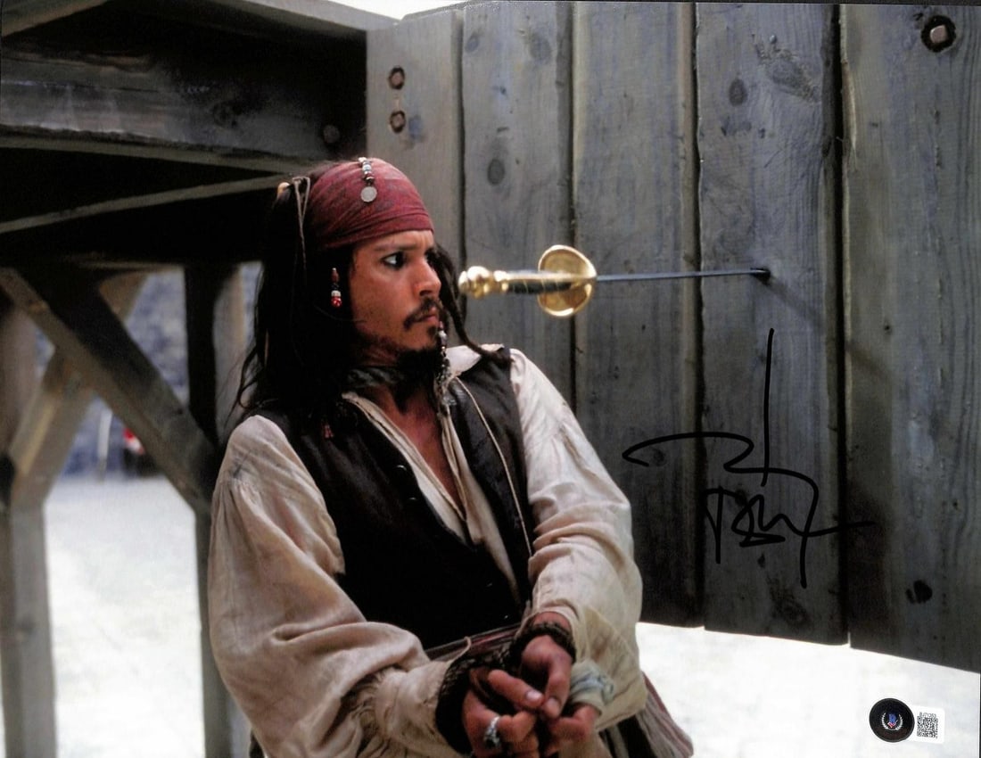 Beckett Authenticated Johnny Depp Jack Sparrow 11x14 Photo (1 of 1)