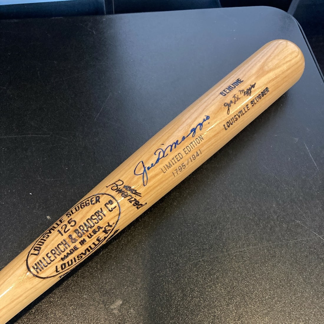 Joe DiMaggio Signed Baseball Bat JSA Authenticated MINT 9 - 5
