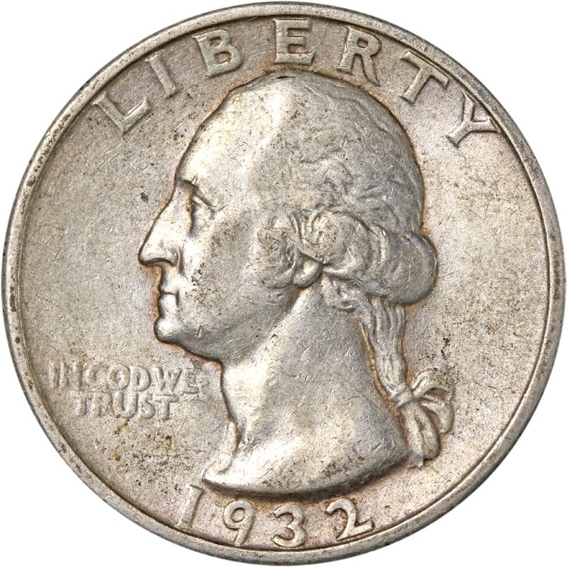 1932-P Washington Quarter Silver Circulated Coin: 1932-P Washington Quarter Silver Circulated Coin This 1932-P Washington Quarter is a notable addition for coin collectors. Crafted from silver with a fineness of 0.9, this quarter showcases the classi