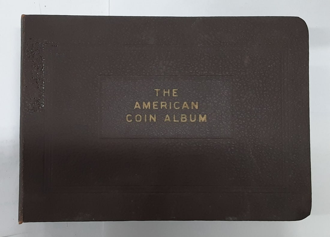 Meghrig American Coin Album for US Nickels with Four Blank Pages No 1458: Meghrig American Coin Album for US Nickels with Four Blank Pages No 1458 This is a pre-owned Meghrig Line Coin Album, designed for U.S. nickels. It includes four blank pages. The binder rings are rust