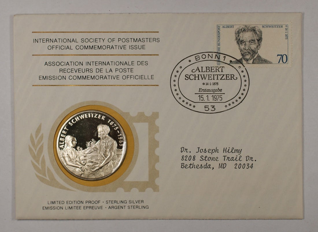 Franklin Mint Albert Schweitzer sterling silver medal 1975: Franklin Mint Albert Schweitzer sterling silver medal 1975 This 1975 International Society of Postmasters commemorative silver medal honors the 100th anniversary of Albert Schweitzer's birth. Struck i