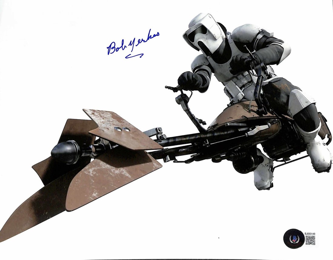 Bob Yerkes Signed 11x14 Biker Scout Photo Beckett Star Wars Return of the Jedi: Bob Yerkes Signed 11x14 Biker Scout Photo Beckett Star Wars Return of the Jedi This 11x14 color photograph features Bob Yerkes, who portrayed a Biker Scout in Star Wars: Return of the Jedi. The photo 