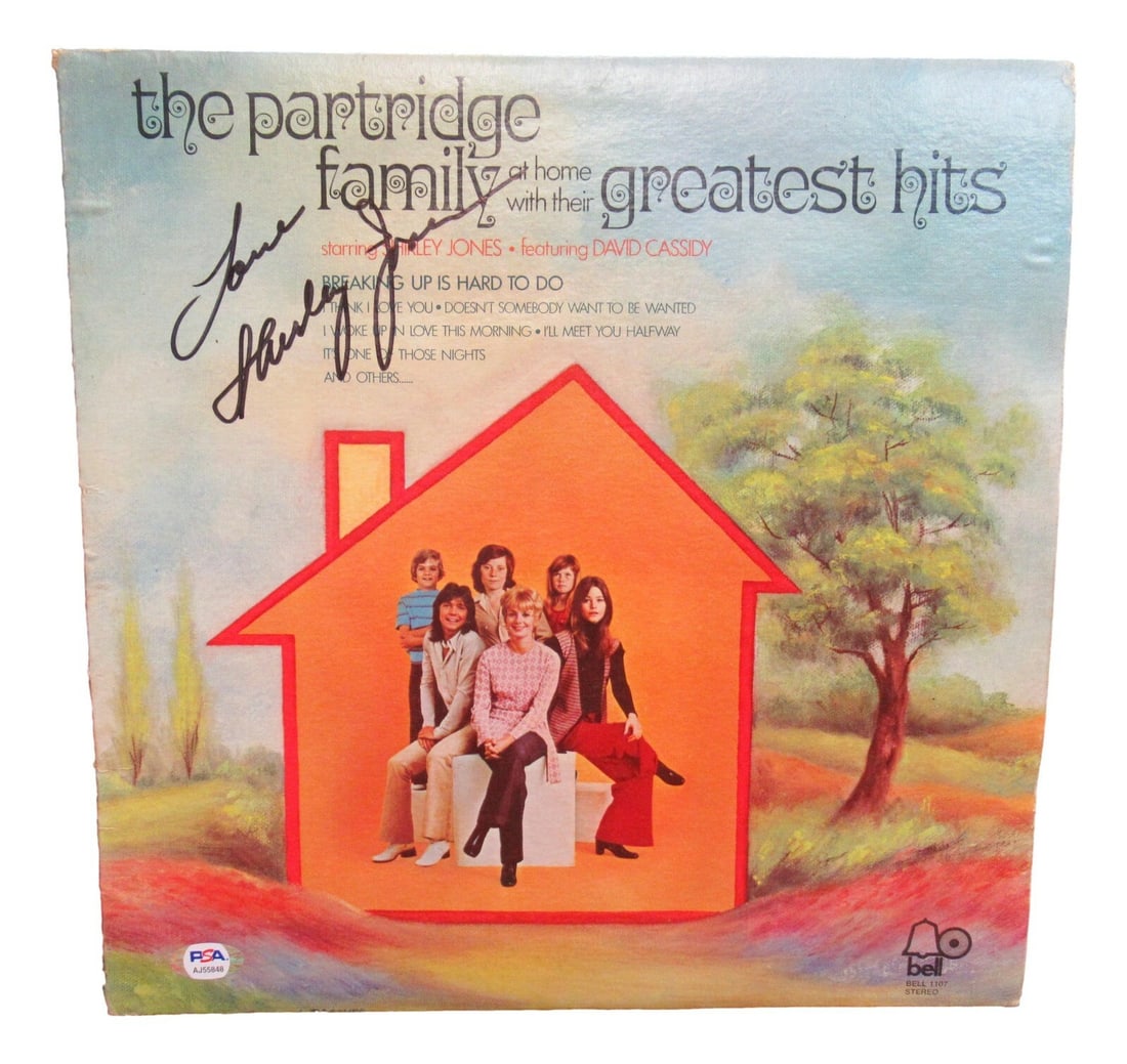 Autographed Partridge Family Greatest Album Signed by Shirley Jones PSA DNA: Autographed Partridge Family Greatest Album Signed by Shirley Jones PSA DNA This is an original Partridge Family Greatest Hits album autographed by Shirley Jones. The autograph has been authenticated 