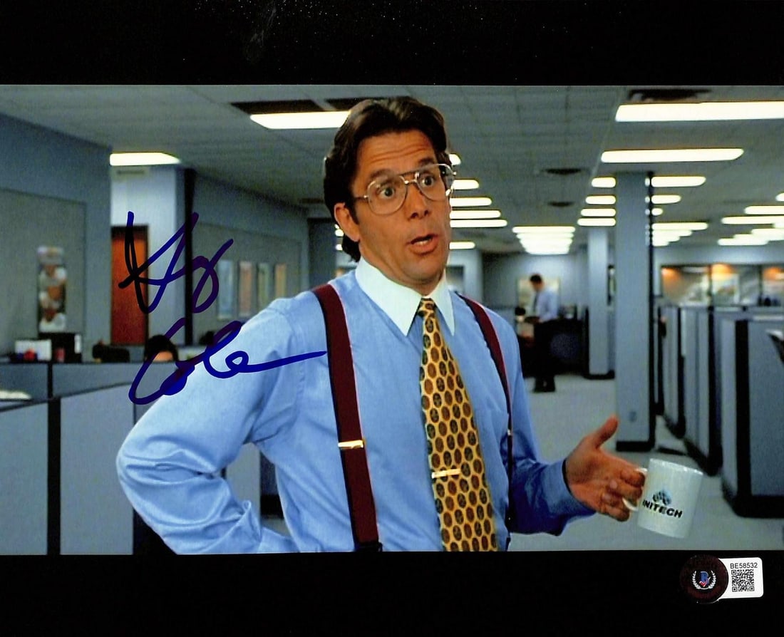 Beckett Authenticated Gary Cole Office Space 8x10 Signed Photo: Beckett Authenticated Gary Cole Office Space 8x10 Signed Photo This is a signed 8x10 photograph featuring Gary Cole in his iconic role as Bill Lumbergh from the cult classic comedy Office Space. The p