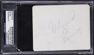 PSA DNA slabbed Muhammad Ali signed 3.5x4.25 boxing photo (1 of 3)