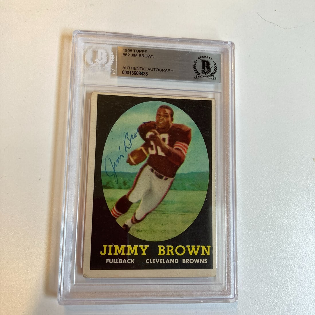 1958 Topps #62 Jim Brown Signed Rookie Card BAS Certified: 1958 Topps #62 Jim Brown Signed Rookie Card BAS Certified This is a 1958 Topps #62 Jim Brown rookie sports trading card, featuring the legendary football player Jim Brown. The card is hard signed by B